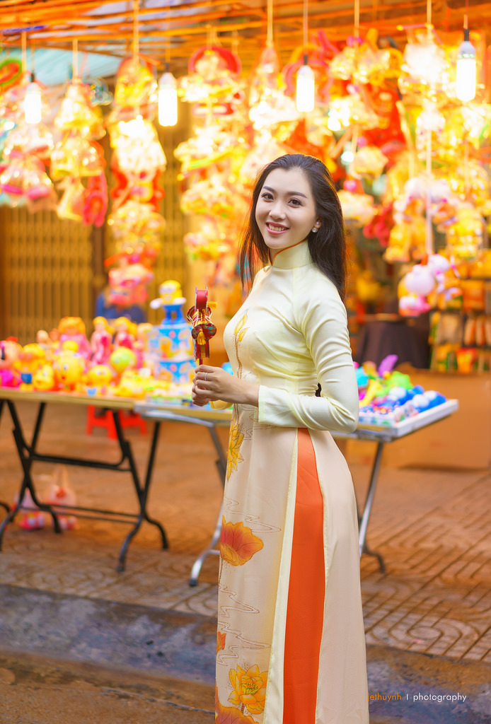 被老板下藥變性成女人h文
