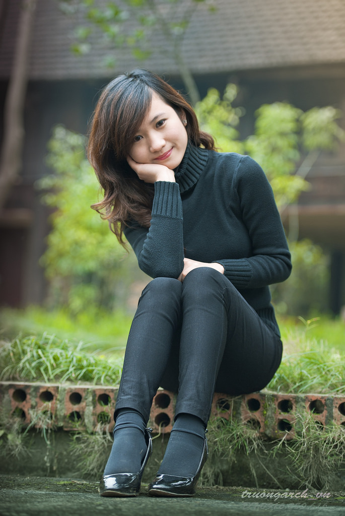 農(nóng)場(chǎng)主和他的女兒們策馳