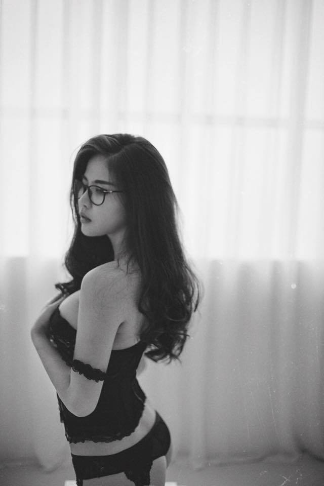 一個人www在線觀看視頻