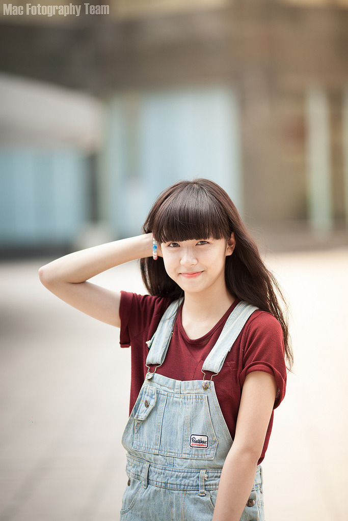 男人的坤坤放到女生的坤坤里