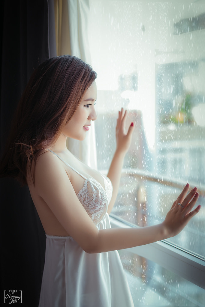 妻子在公司被部長(zhǎng)欺負(fù)電視劇