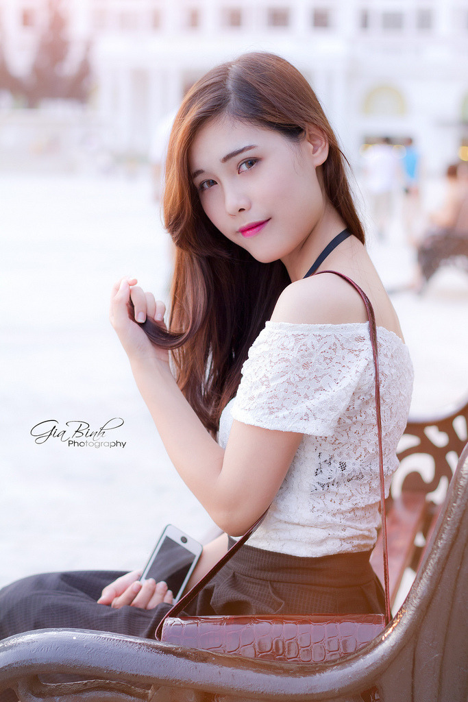 久久精品衛(wèi)校國(guó)產(chǎn)小美女