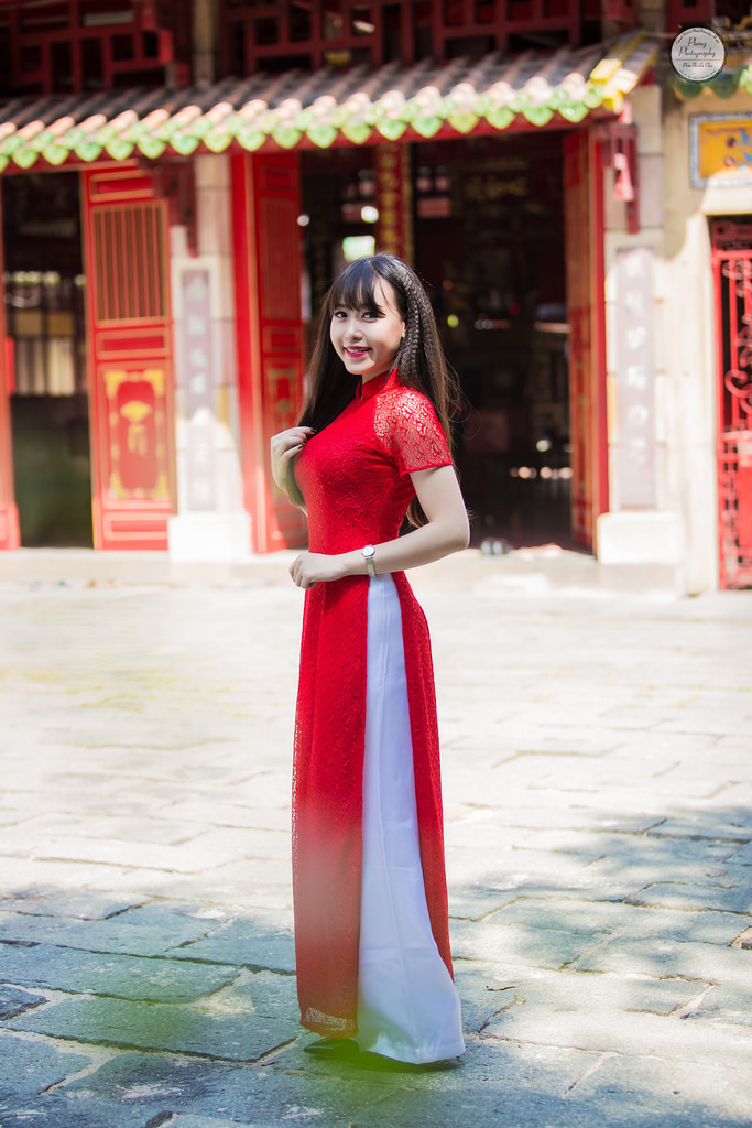 18女學(xué)生三級